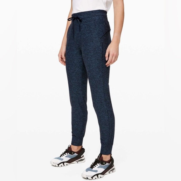 Lululemon Ready to Rulu Jogger Heathered True Navy Size 4 - Picture 1 of 13